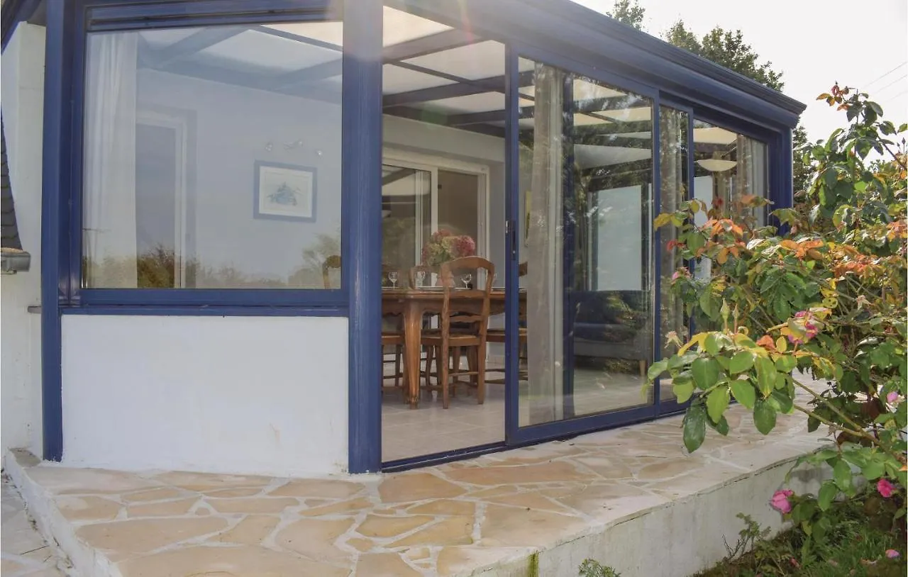 Casa de Férias Stunning Home In Plouha With Wifi